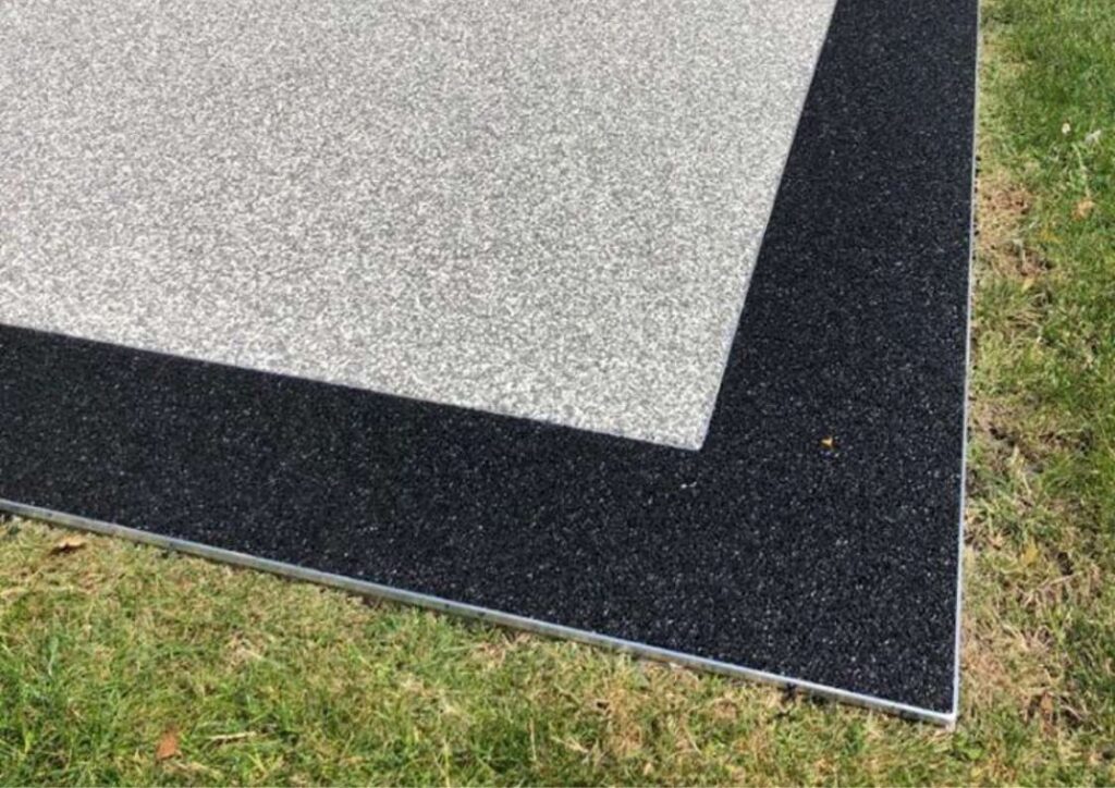 terrasse en gom noir et grise dans le 87